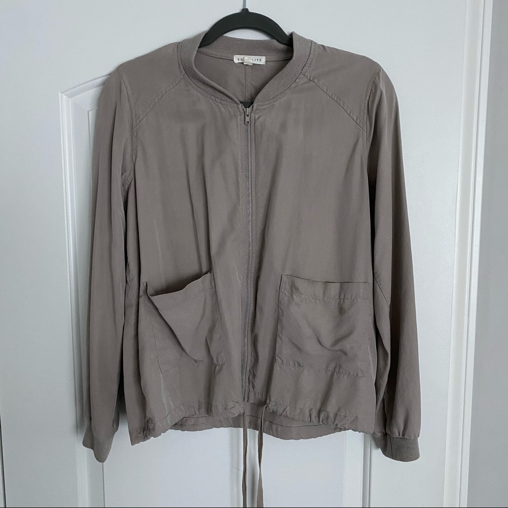 Lightweight Jacket